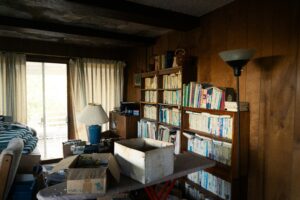 Things Left Behind After A Foreclosure That Need To Be Recylced Or Donated